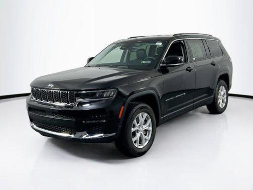 Diamond Black Crystal Pearlcoat 2023 Jeep Grand Cherokee L Limited