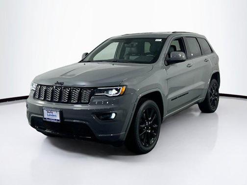 2022 Jeep Grand Cherokee Laredo