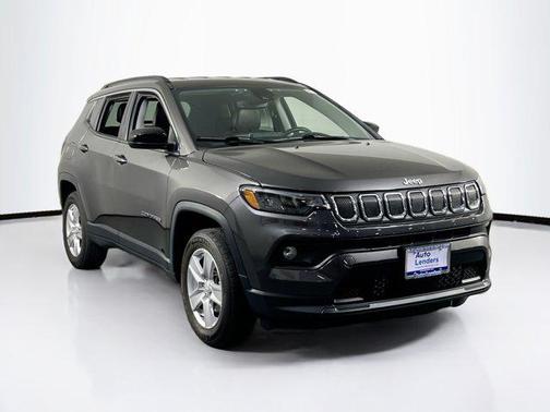 Granite Crystal Metallic Clearcoat 2022 Jeep Compass Latitude