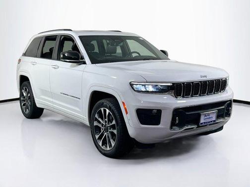 2022 Jeep Grand Cherokee Overland