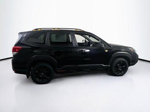 Crystal Black Silica 2022 Subaru Forester Wilderness