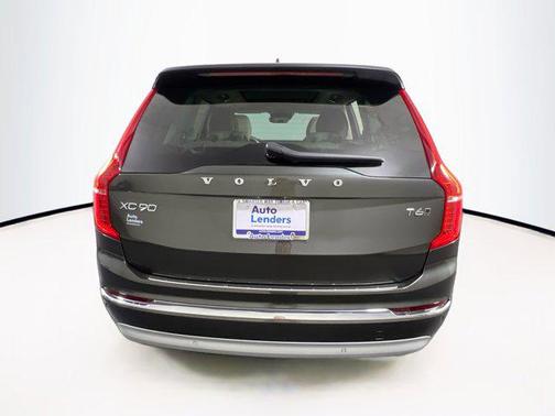 2022 Volvo XC90 T6 Inscription