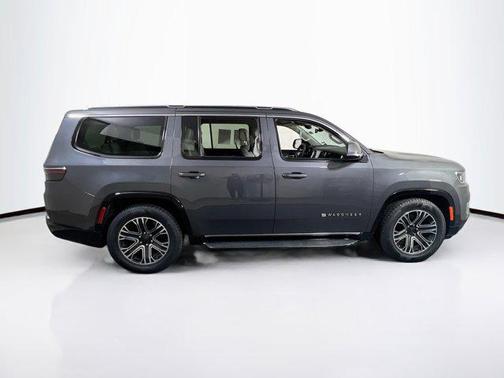 2022 Jeep Wagoneer Series III 4x4