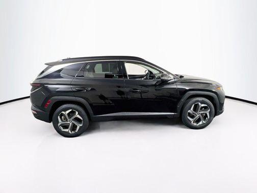 Phantom Black 2023 Hyundai TUCSON Limited