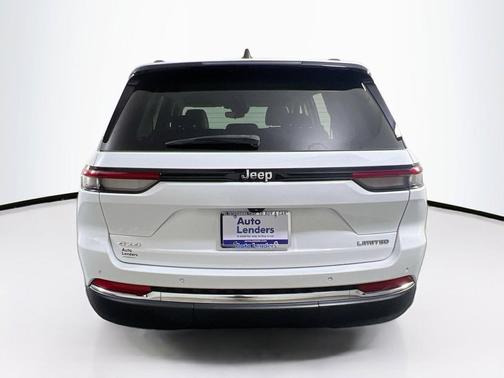 Bright White Clearcoat 2023 Jeep Grand Cherokee Limited