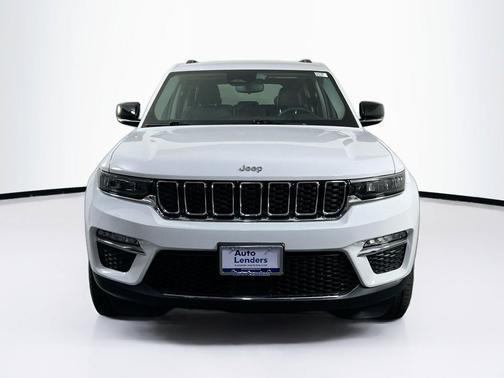 Bright White Clearcoat 2023 Jeep Grand Cherokee Limited