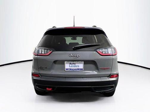 2022 Jeep Cherokee Trailhawk