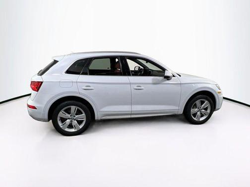 2019 Audi Q5 2.0T Premium Plus