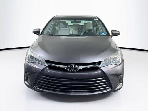 2016 Toyota Camry XLE