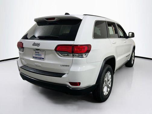 2022 Jeep Grand Cherokee Laredo