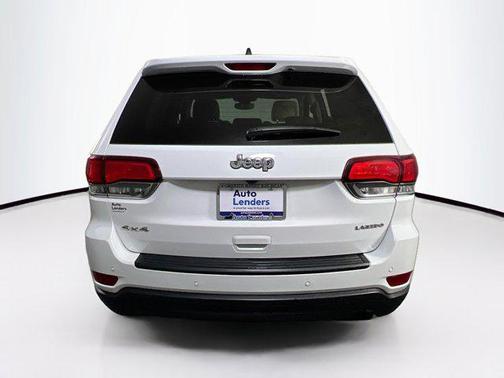 2022 Jeep Grand Cherokee Laredo