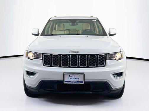 2022 Jeep Grand Cherokee Laredo