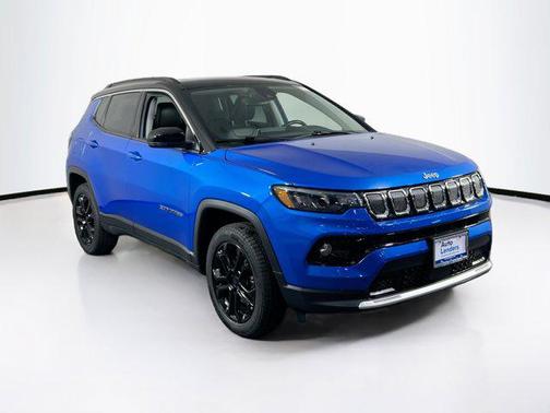 Laser Blue Pearlcoat 2022 Jeep Compass Limited