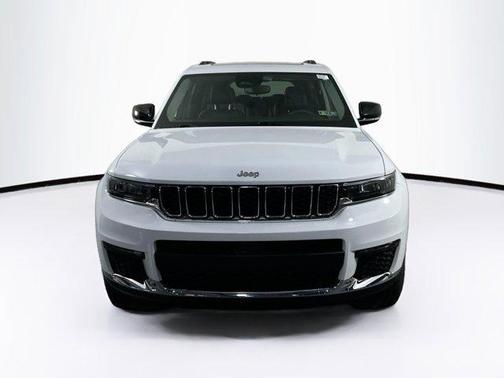 Bright White Clearcoat 2023 Jeep Grand Cherokee L Limited