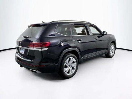 2022 Volkswagen Atlas 3.6L SE w/Technology