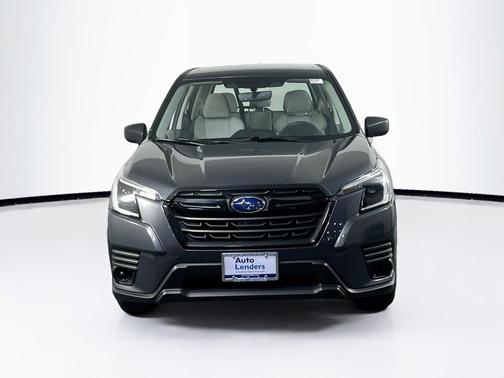 Magnetite Gray Metallic 2022 Subaru Forester Base