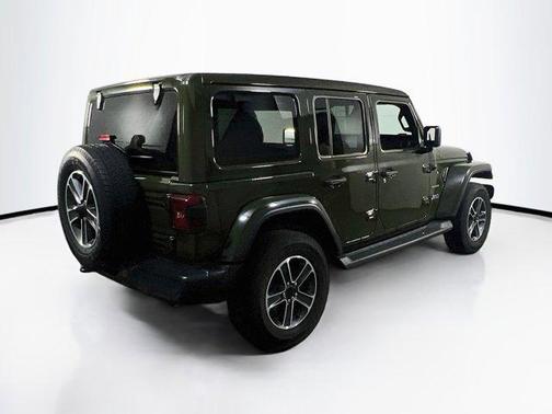 Sarge Green Clearcoat 2023 Jeep Wrangler 4-Door Sahara 4x4
