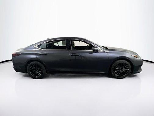2022 Lexus ES 350 Base