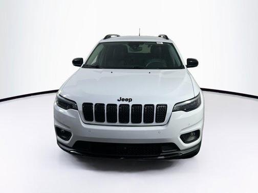 2023 Jeep Cherokee Altitude