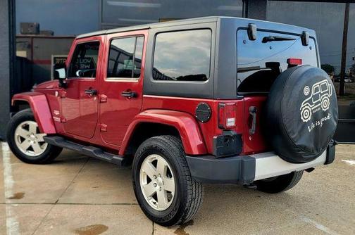 2012 Jeep Wrangler Unlimited Sahara