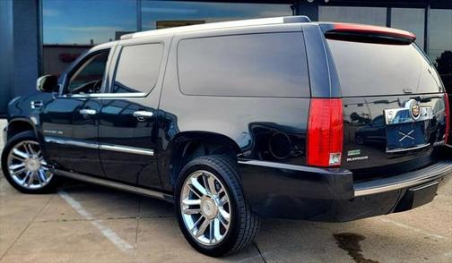 2011 Cadillac Escalade ESV Sport Platinum