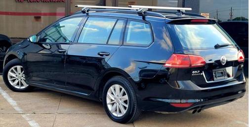 2016 Volkswagen Golf SportWagen TSI S 4-Door