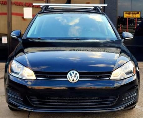 2016 Volkswagen Golf SportWagen TSI S 4-Door