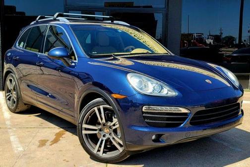Blue 2012 Porsche Cayenne S