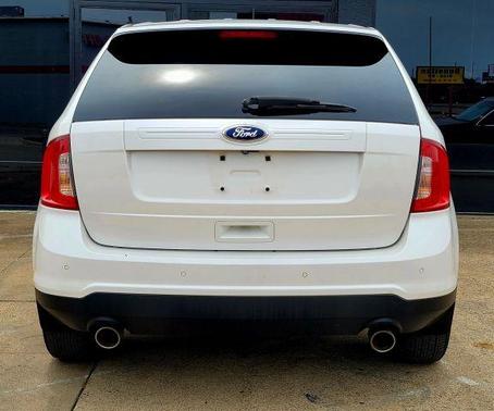 White 2014 Ford Edge SEL