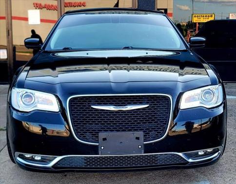 2016 Chrysler 300 S