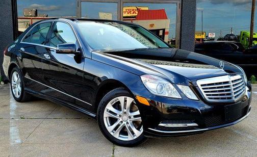 Black 2011 Mercedes-Benz E-Class E 350 4MATIC