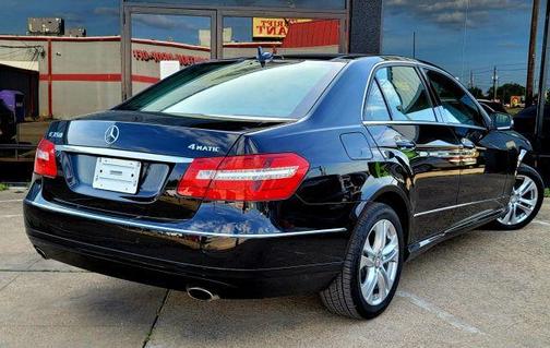 Black 2011 Mercedes-Benz E-Class E 350 4MATIC