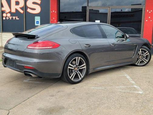 2014 Porsche Panamera 4