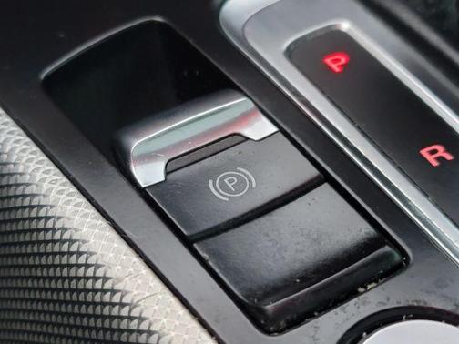 Daytona Gray Pearl Effect 2017 Audi A5 2.0T Sport