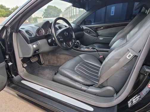 Black 2004 Mercedes-Benz SL-Class