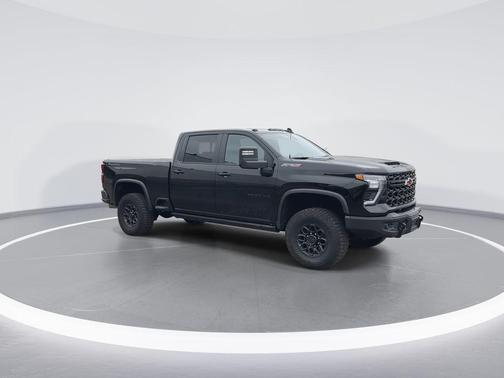 2024 Chevrolet Silverado 2500 4WD Crew Cab Standard Bed ZR2
