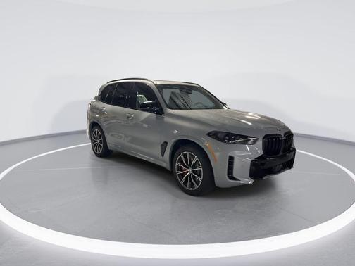 2026 BMW X5 M60i