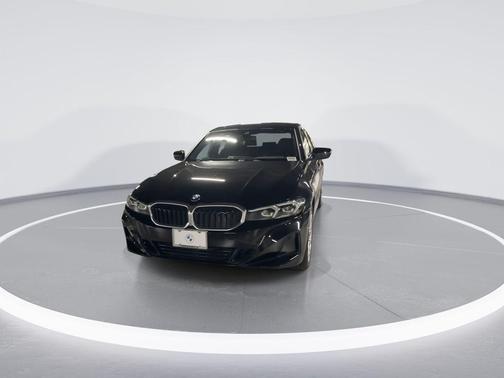 2025 BMW 330 i xDrive