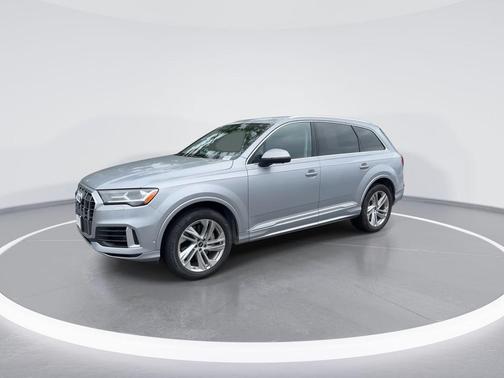 2022 Audi Q7 55 Premium Plus