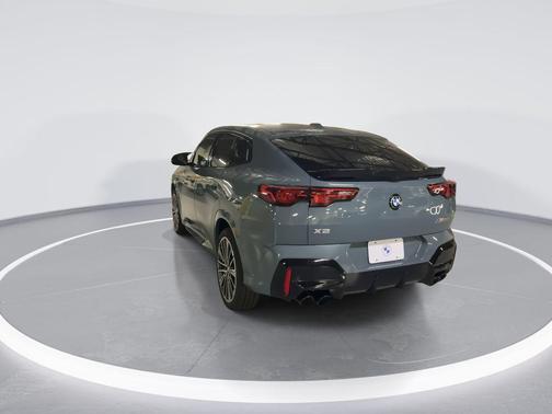 2026 BMW X2 M35i
