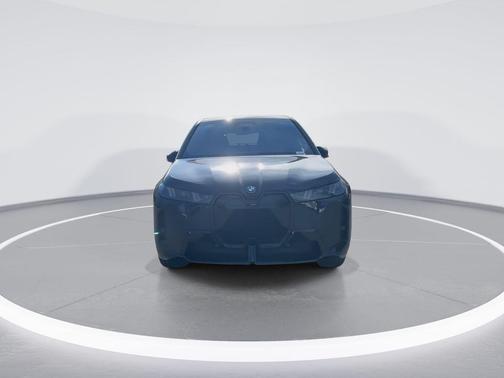 2026 BMW iX xDrive60