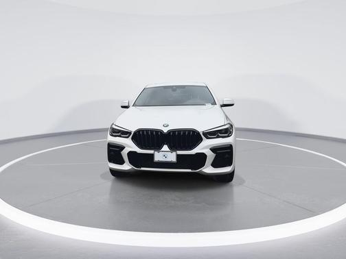 2023 BMW X6 xDrive40i