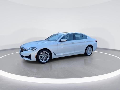 2023 BMW 530 i xDrive