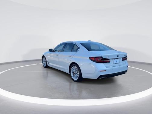 2023 BMW 530 i xDrive