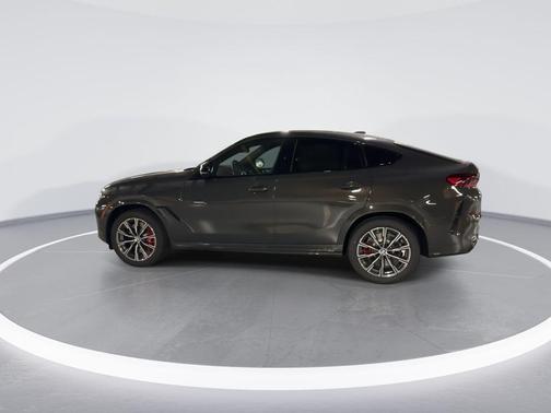 2026 BMW X6 M60i