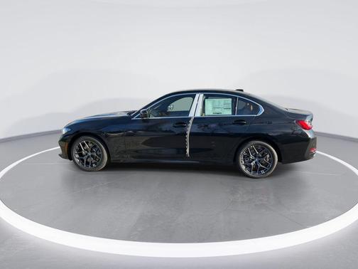 2025 BMW 330 i xDrive