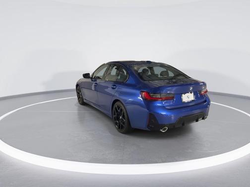 2025 BMW 330 i xDrive