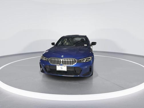 2025 BMW 330 i xDrive
