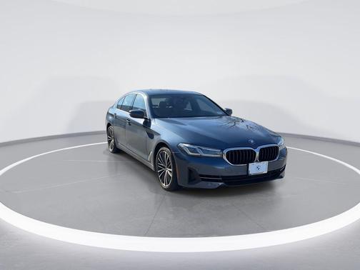 2023 BMW 540 i xDrive