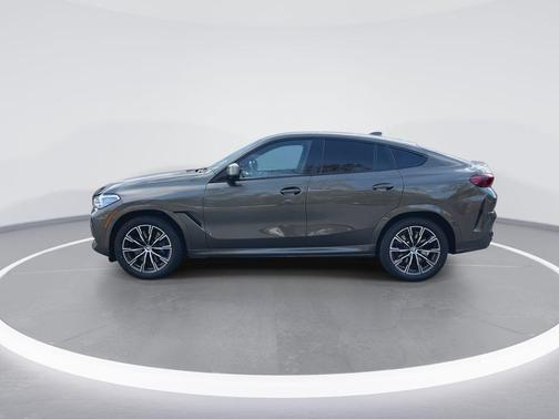 2023 BMW X6 M50i